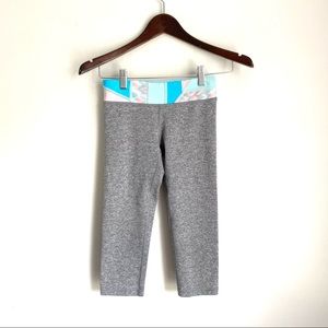 IVIVVA Youth Girls 10 Reversible Gray Pastel Cropped Athletic Leggings NN9
